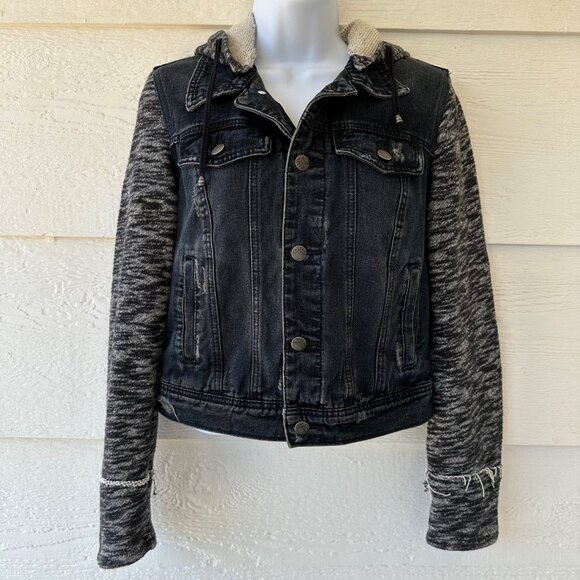 Free People Jackets & Blazers - Free People Sz S/P Denim Jacket Hooded Black Button Front Manufactured Distress